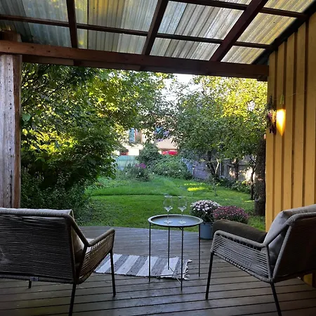 Raehni - With Private Garden & Free Bicycles * Parnu
