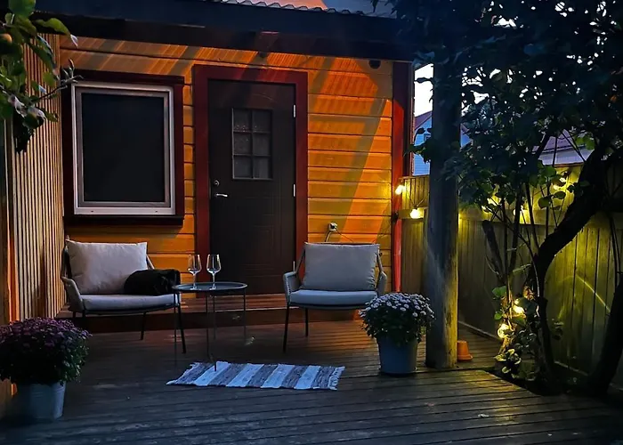 Raehni - With Private Garden & Terrace بارنو